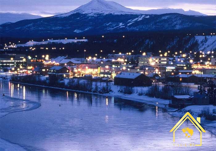 Mặt trời ở đây chiếu sáng liên tục suốt 50 ngày hè.