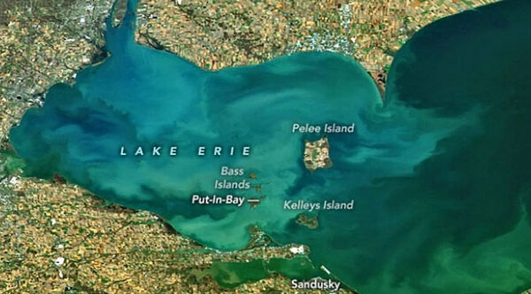 Vượt qua tam giác quỷ Bermuda, hồ nước "nuốt chửng" 2.500 tàu: Bí mật là gì?