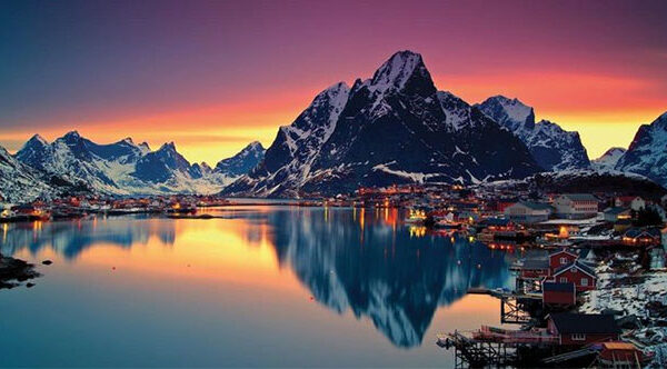 Top 5 vùng đất mặt trời không bao giờ lặn, nơi “hoàng hôn không chạm tới”