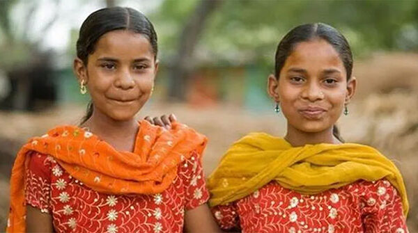 Ngôi làng bí ẩn nhất Ấn Độ mà giới khoa học "bó tay": Mỗi nhà có ít nhất một cặp sinh đôi!