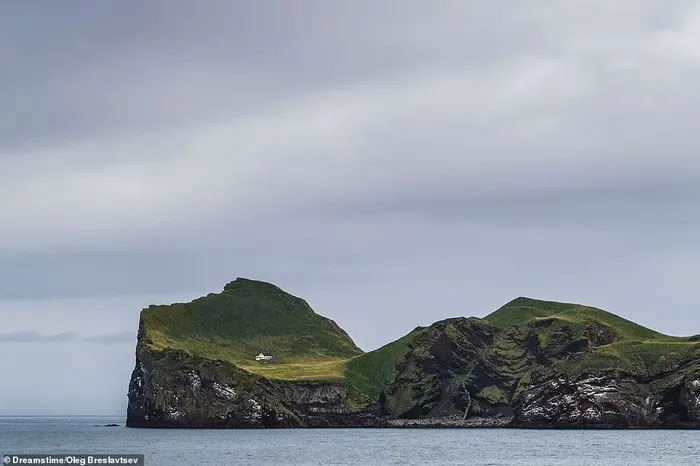 Ellioaley, Iceland