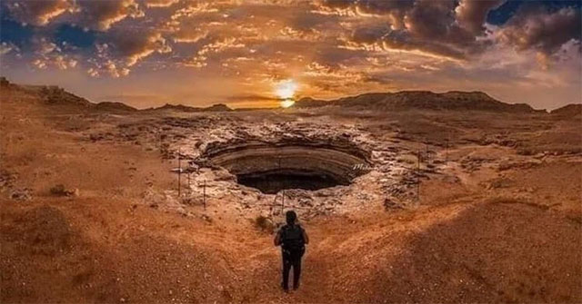'Giếng địa ngục' nghìn năm bốc mùi lạ mà nhân loại chưa thể chạm đáy