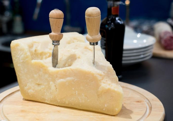 phomai-parmigiano-reggiano-1 Phô mai Parmesan