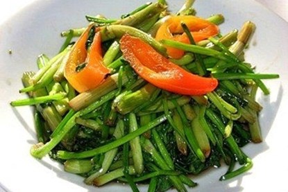 Rau cần là món ăn dễ chế biến ngon miệng Công dụng chữa bệnh thần kỳ của rau cần