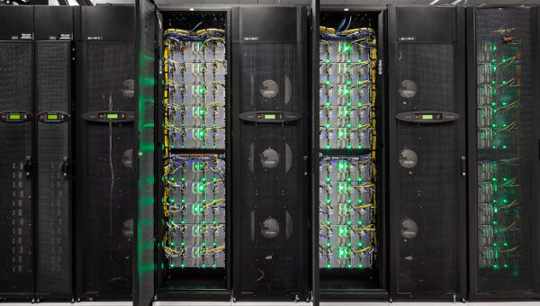 Bài toán siêu khó tồn tại hàng thập kỷ đã được giải, đáp án nặng tới 200TB