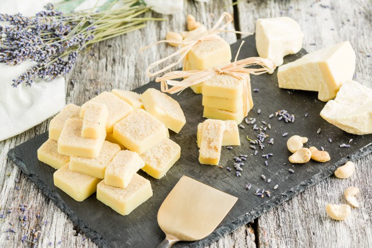 white-chocolate Nhật Bản thích tặng chocolate nhân dịp valentine trắng.